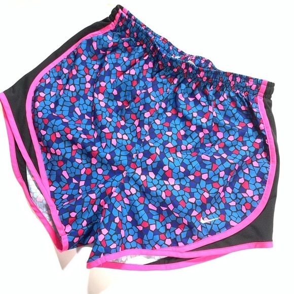 NIKE Women’s Dri - Fit Colorful Mosaic PatternRunning Athletic Shorts - Picture 2 of 8